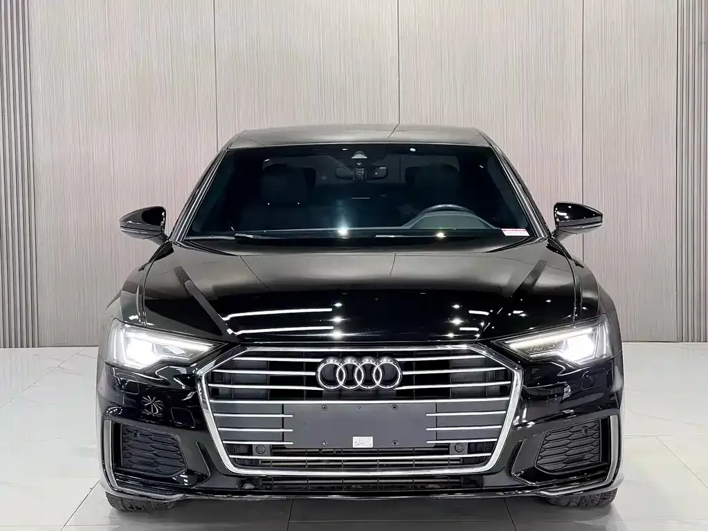 Audi A6L — фото 6