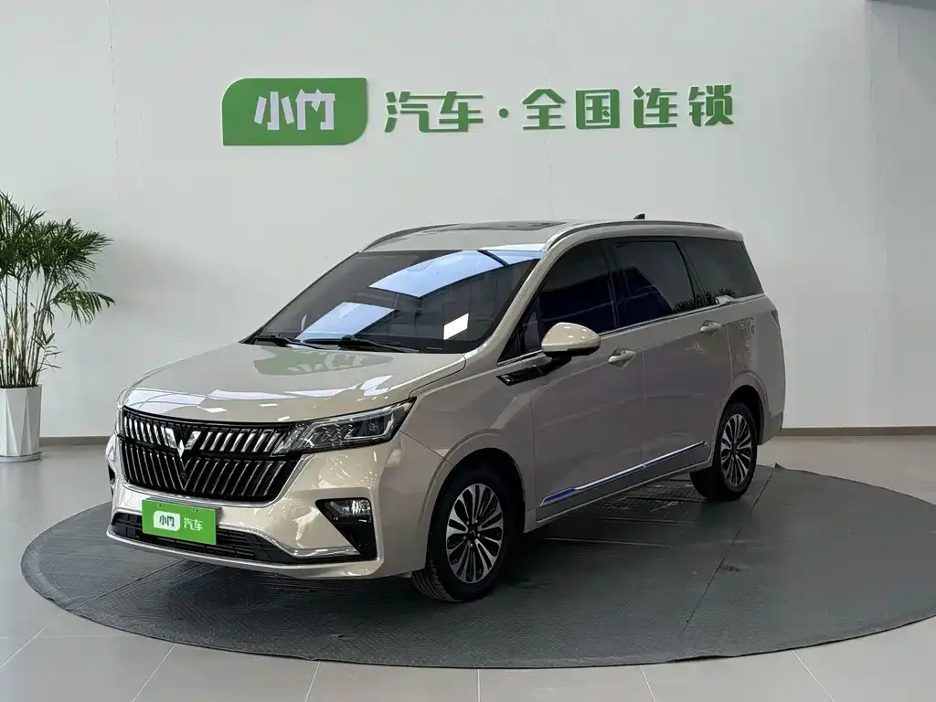 Wuling Jiachen — фото 1
