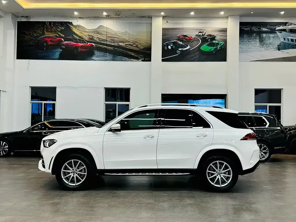 Mercedes-Benz GLE — фото 8