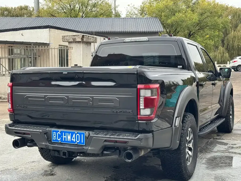 Ford F-150 Raptor — фото 6