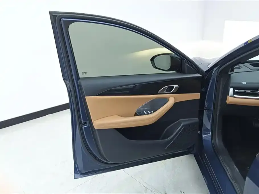 Geely Galaxy A7 — фото 9