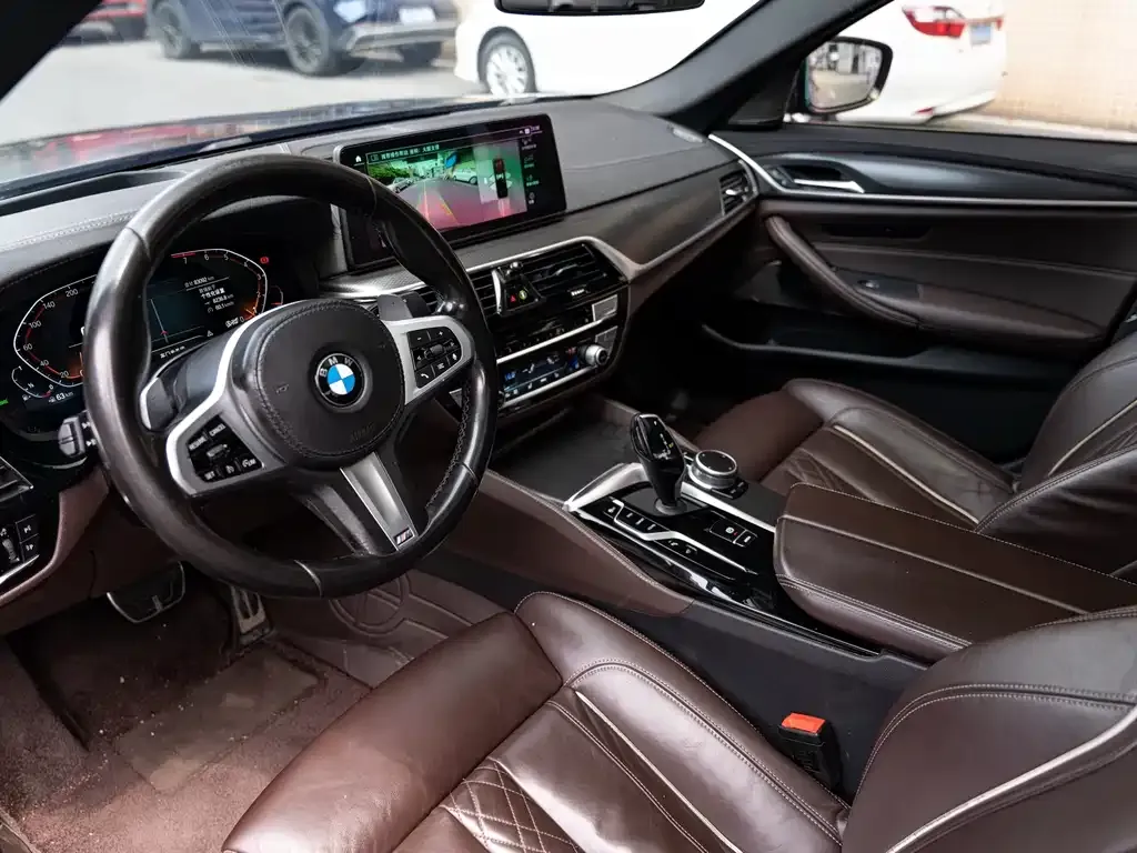 BMW 5 Series (Import) — фото 9