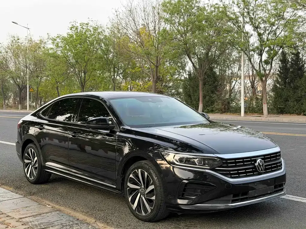 Volkswagen Passat — фото 9