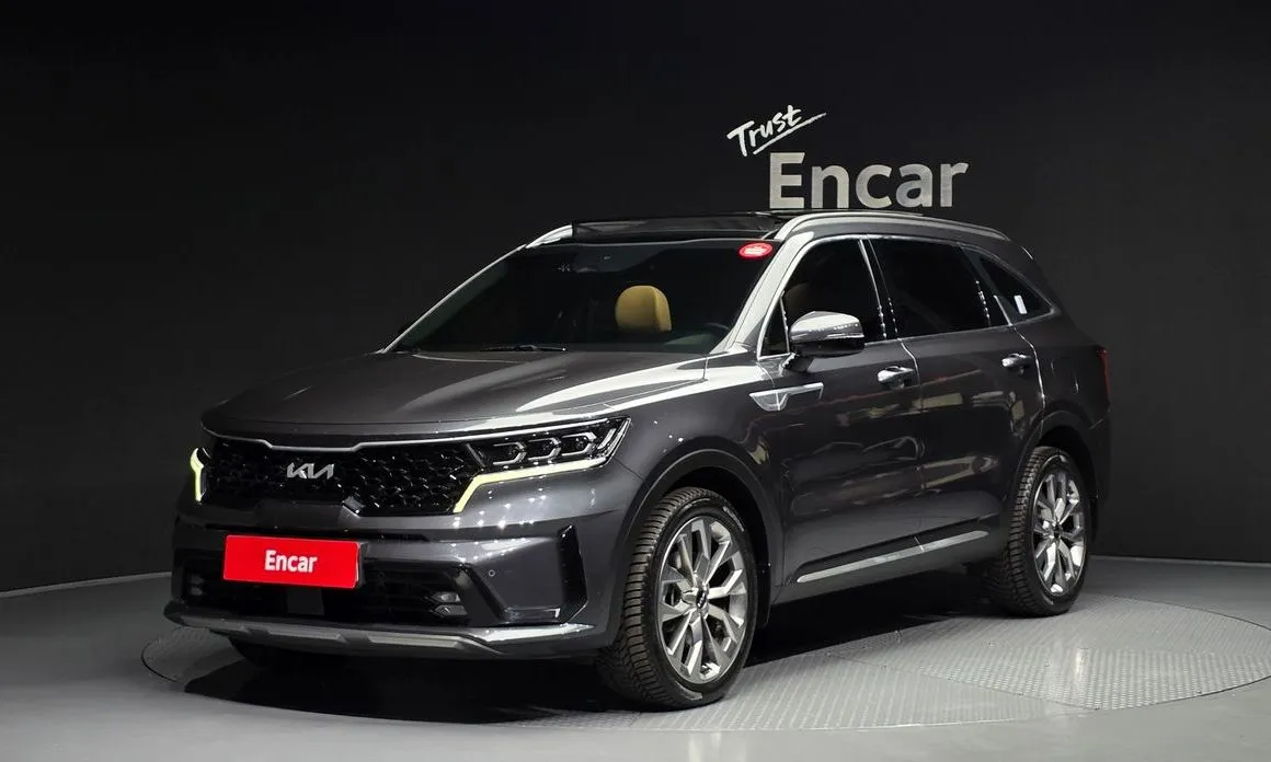 Kia Sorento — фото 1