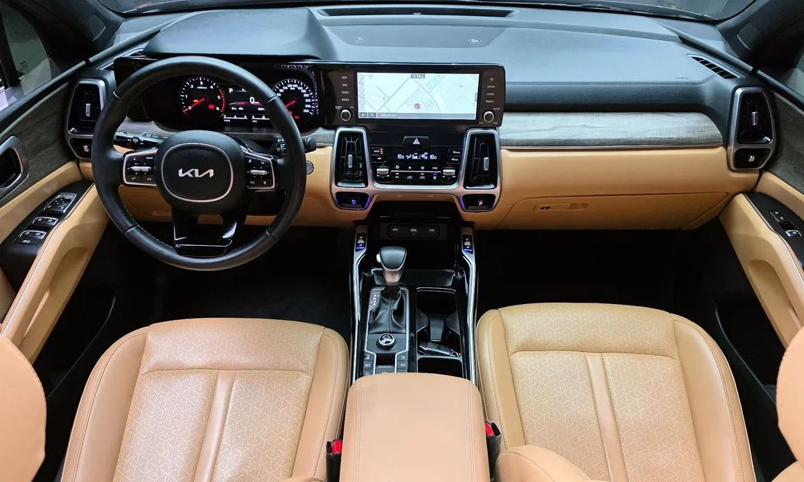Kia Sorento — фото 8