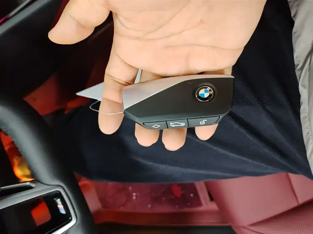 BMW 5 Series — фото 2
