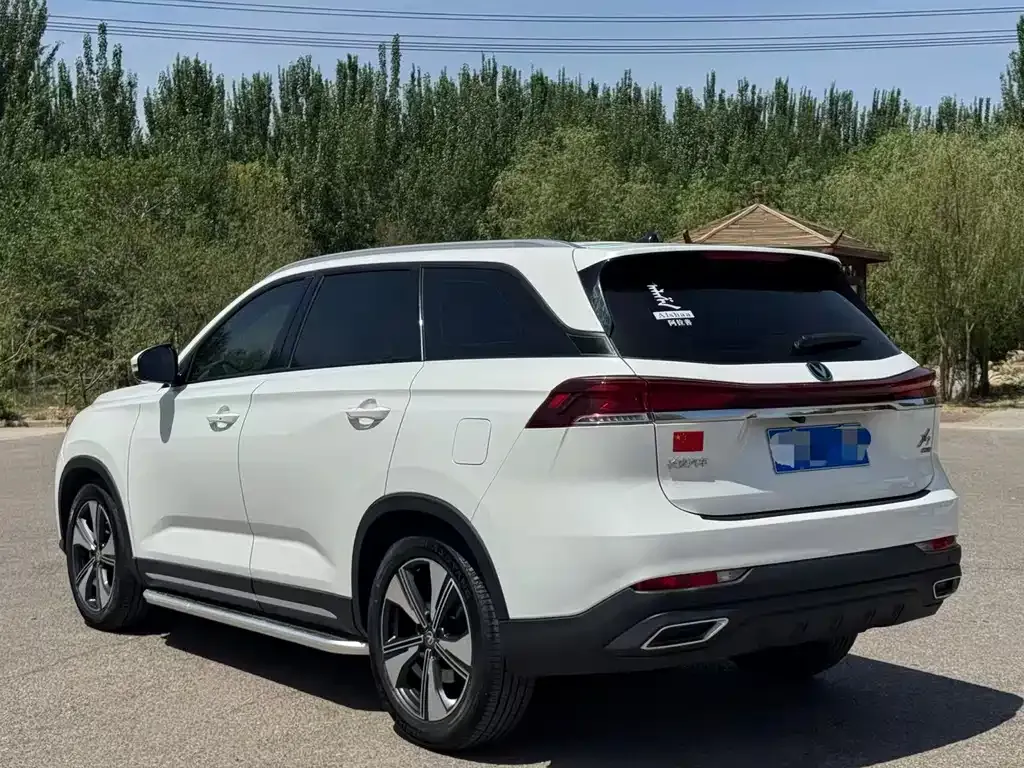 Changan X7 PLUS — фото 2