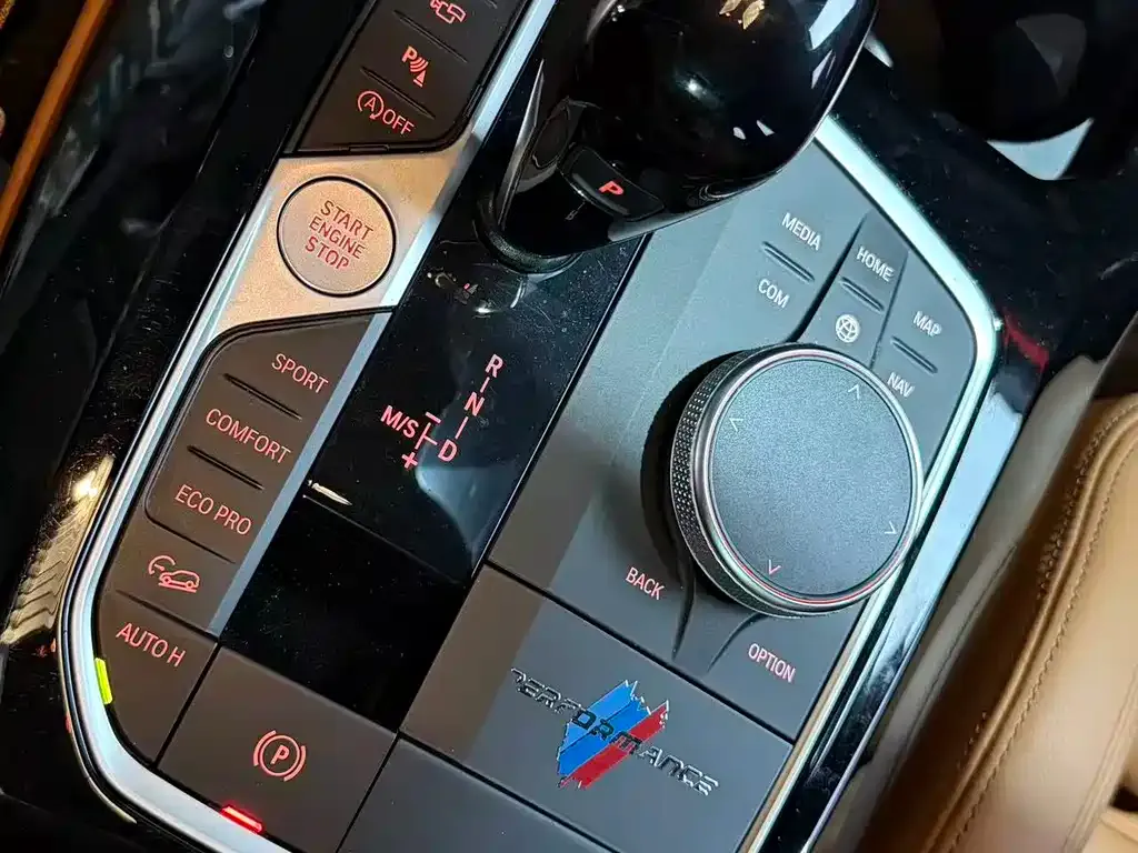 BMW X4 M40i — фото 6