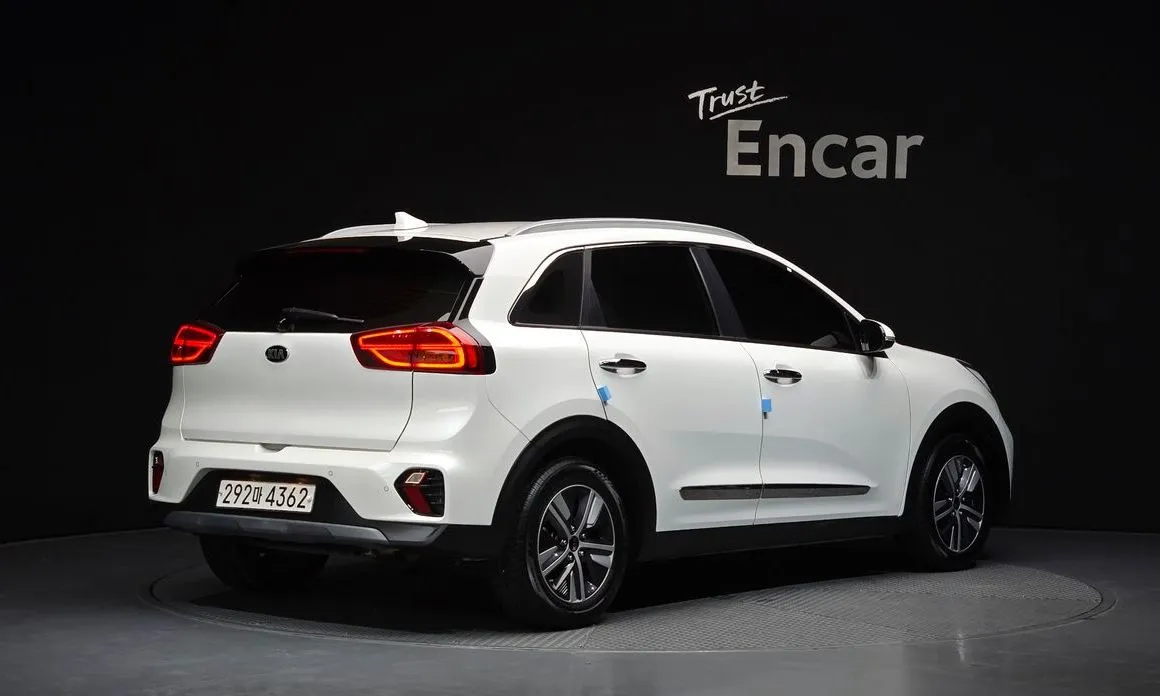Kia Niro — фото 2