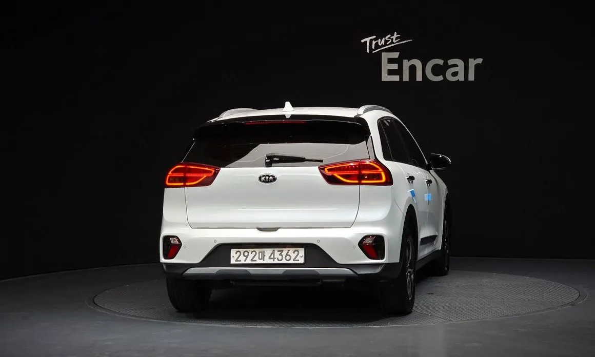 Kia Niro — фото 4