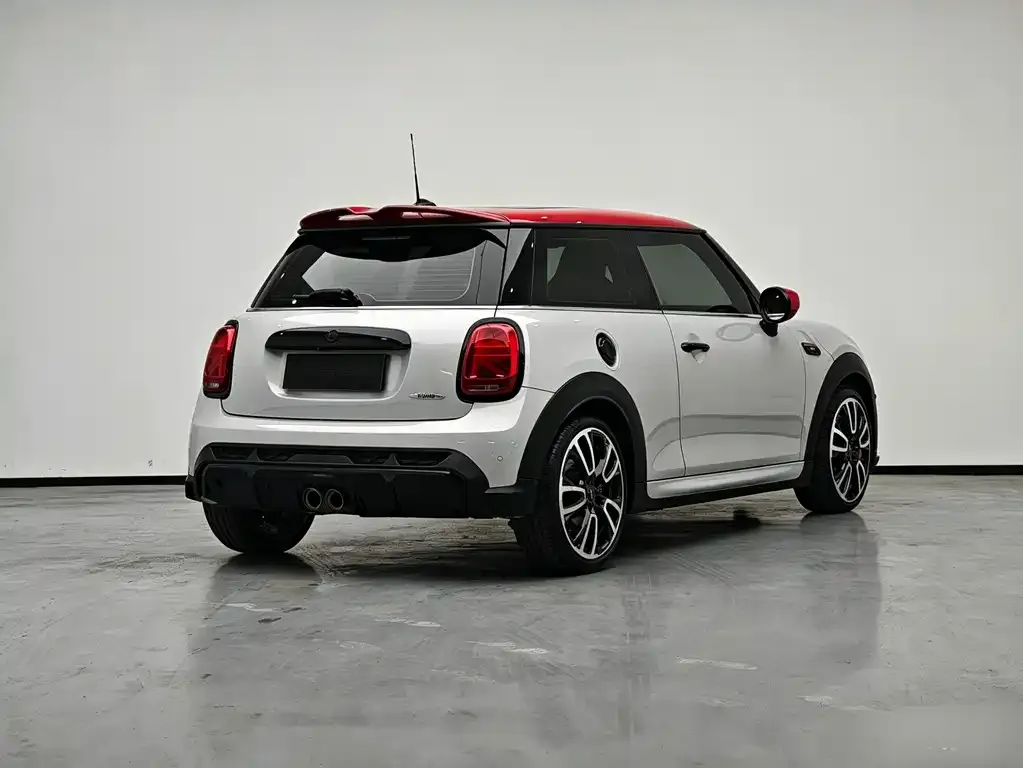 MINI JCW (John Cooper Works) — фото 3