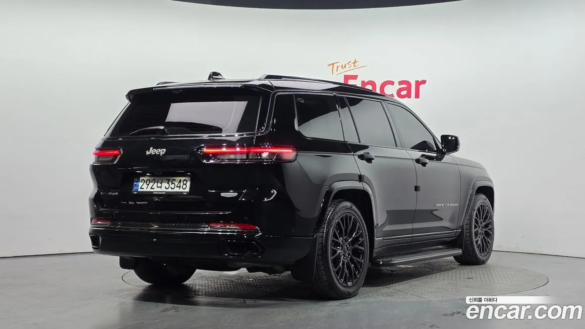 Jeep Cherokee — фото 5