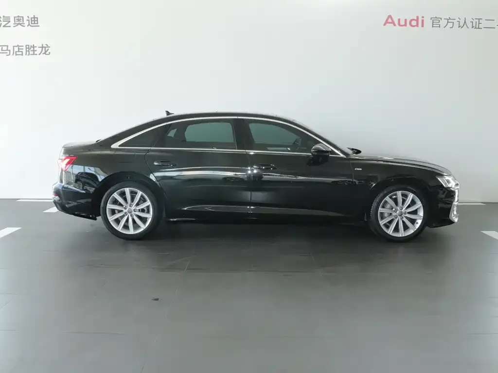 Audi A6L — фото 5