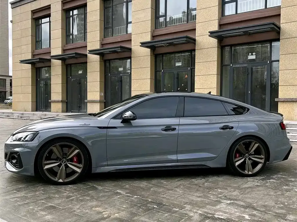 Audi RS 5 — фото 10