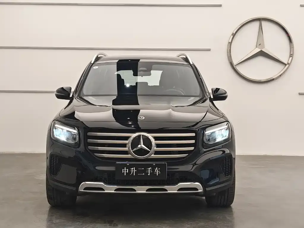 Mercedes-Benz GLB — фото 3