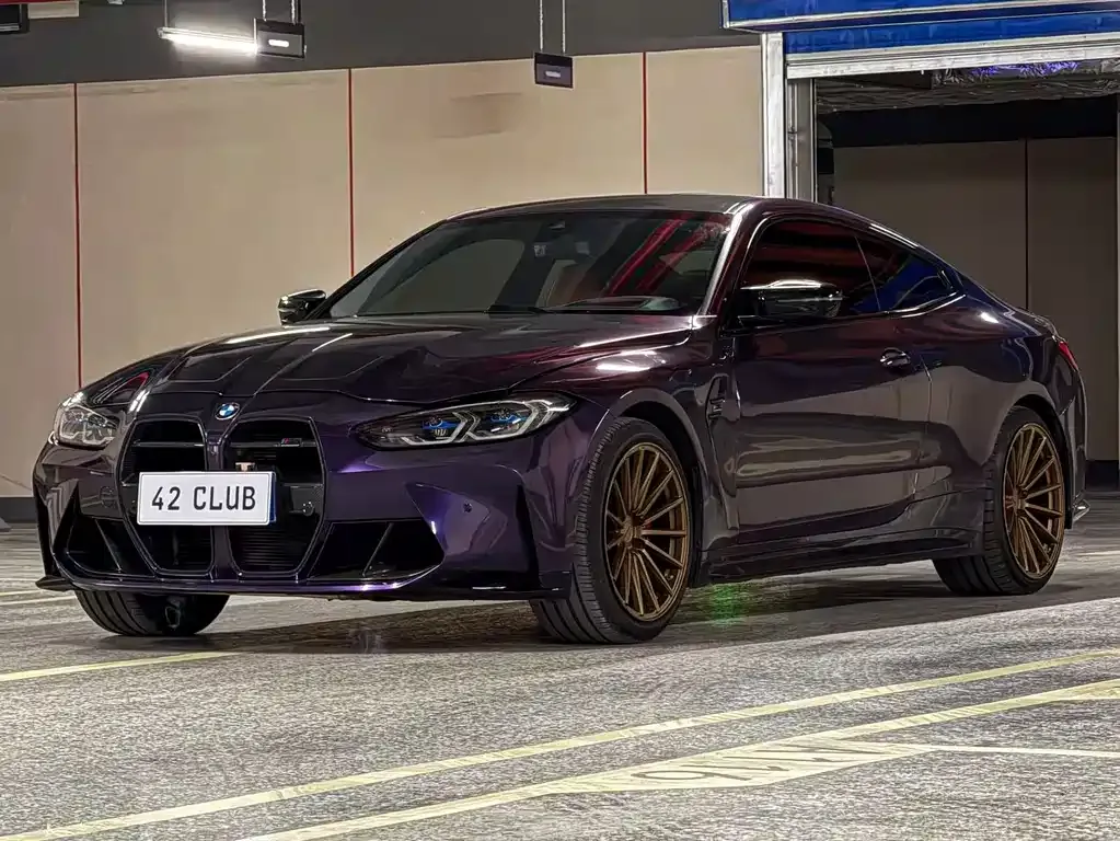 BMW M4 — фото 10