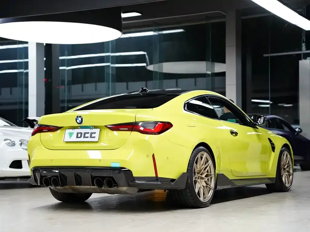 BMW M4 — фото 10