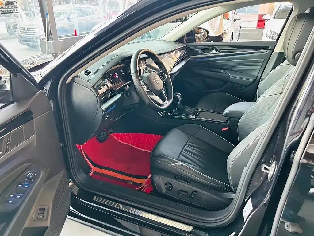 Volkswagen Passat — фото 10