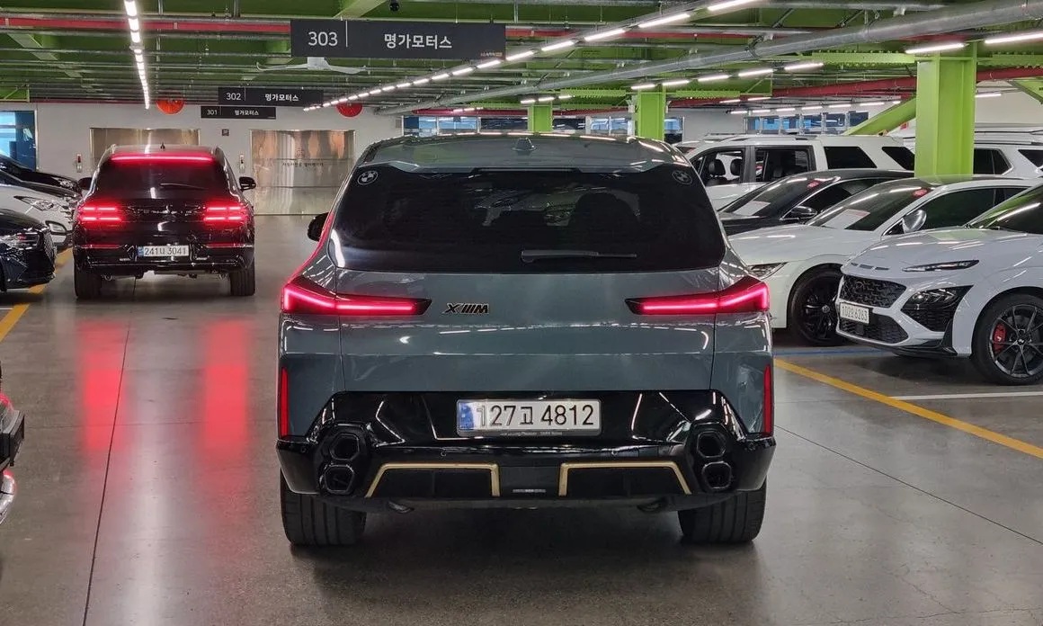 BMW XM — фото 7