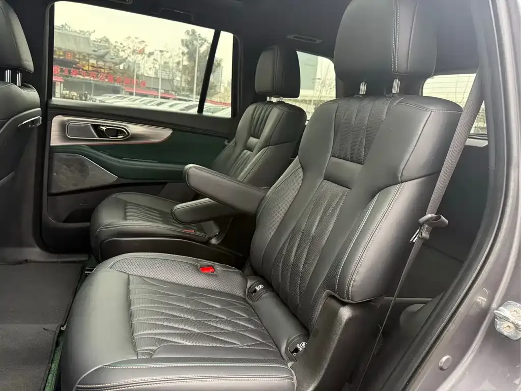 GAC Motor Trumpchi GS8 — фото 3