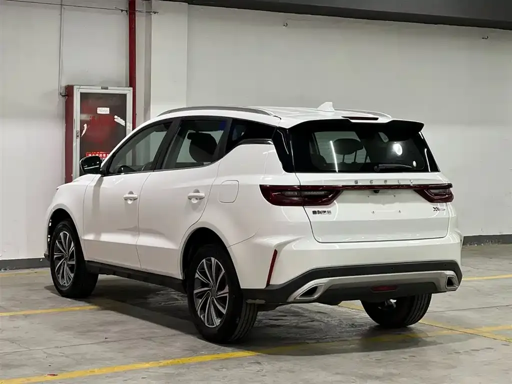 Geely Vision X6 — фото 5