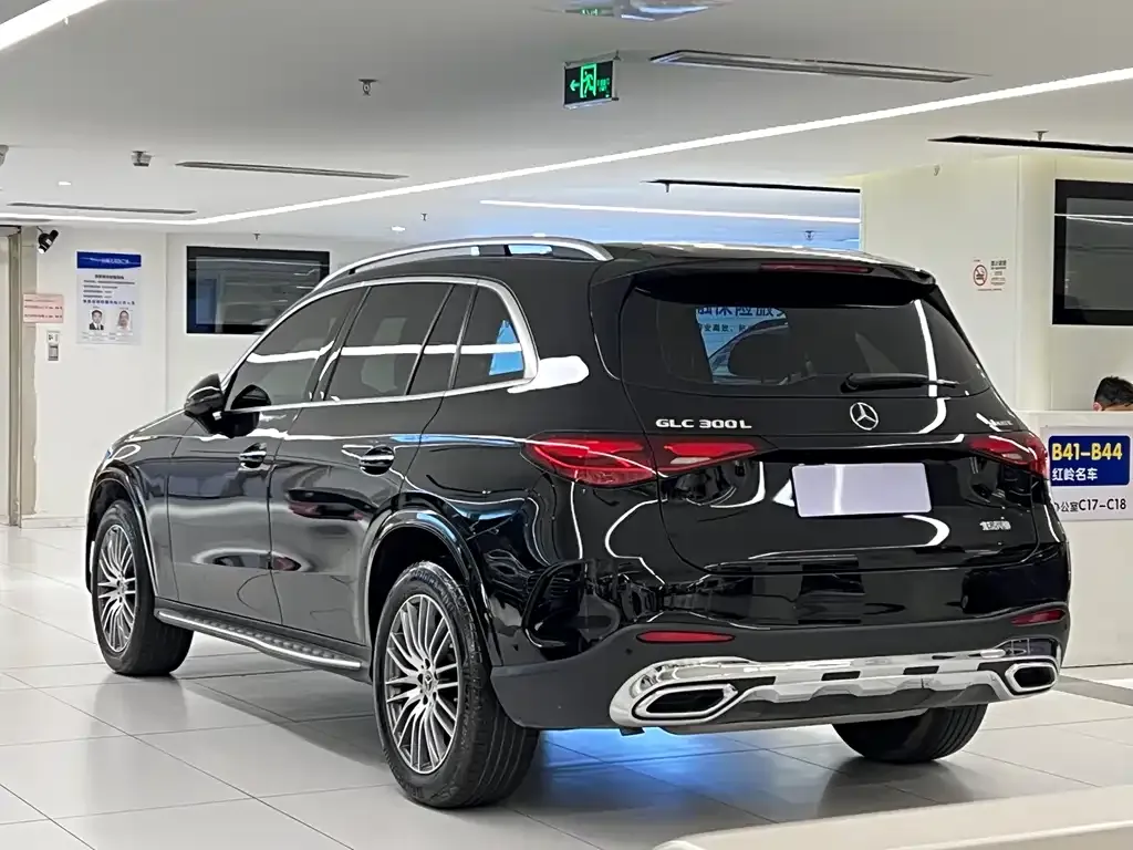 Mercedes-Benz GLC — фото 6