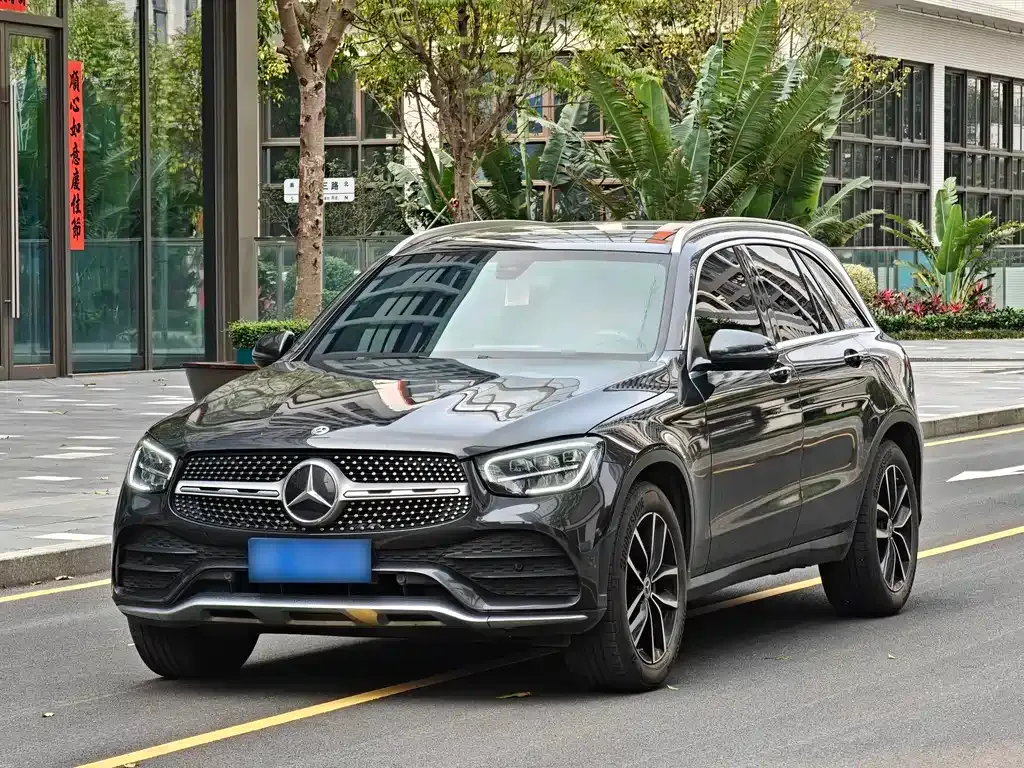 Mercedes-Benz GLC — фото 1