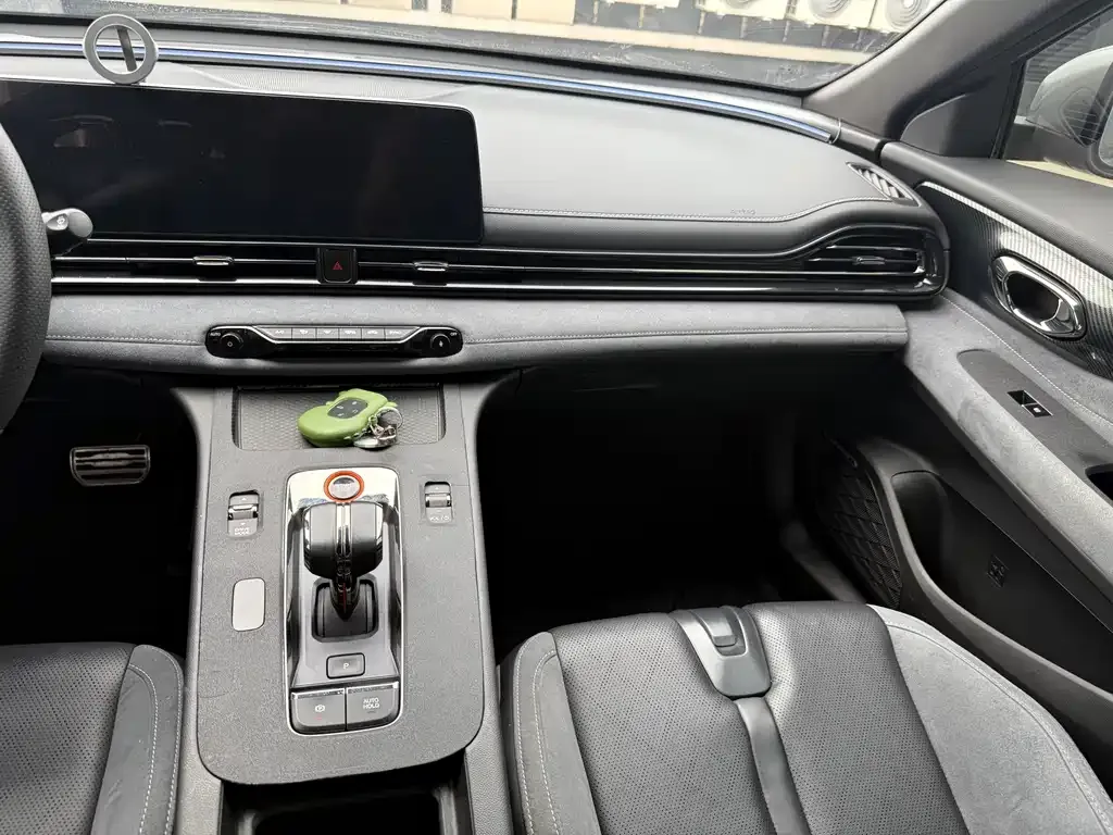 GAC Motor Shadow Leopard — фото 6
