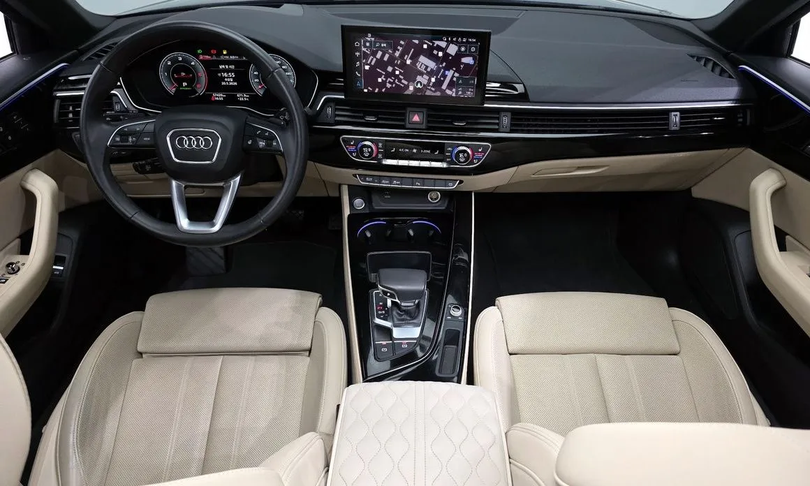 Audi A4 — фото 5