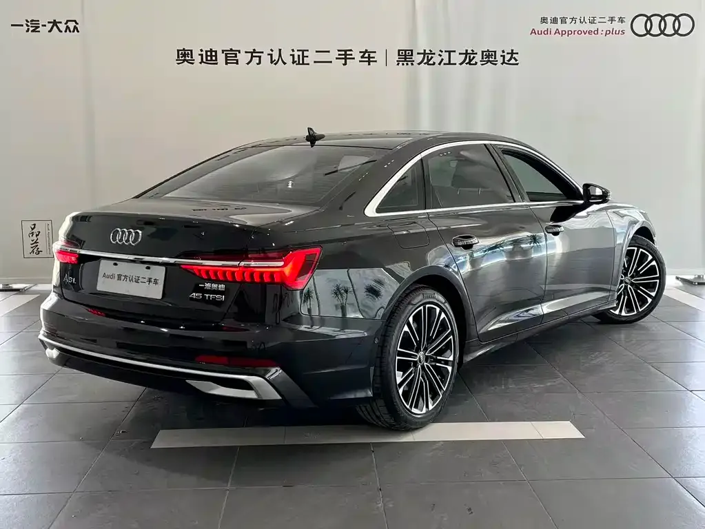 Audi A6L — фото 5