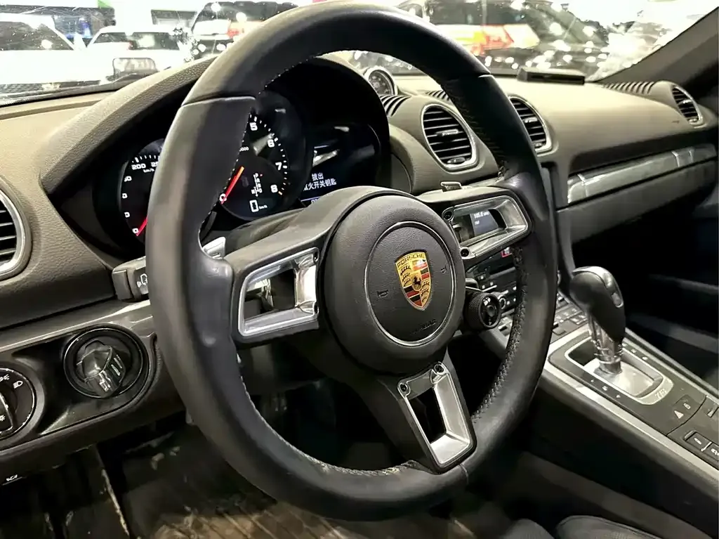 Porsche 718 — фото 4