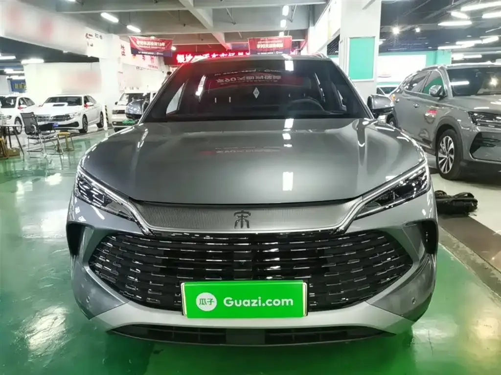 BYD L DM-i — фото 3