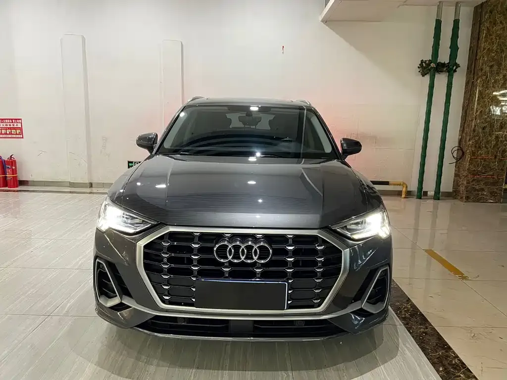 Audi Q3 — фото 3