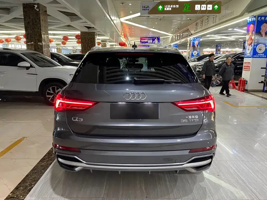 Audi Q3 — фото 7