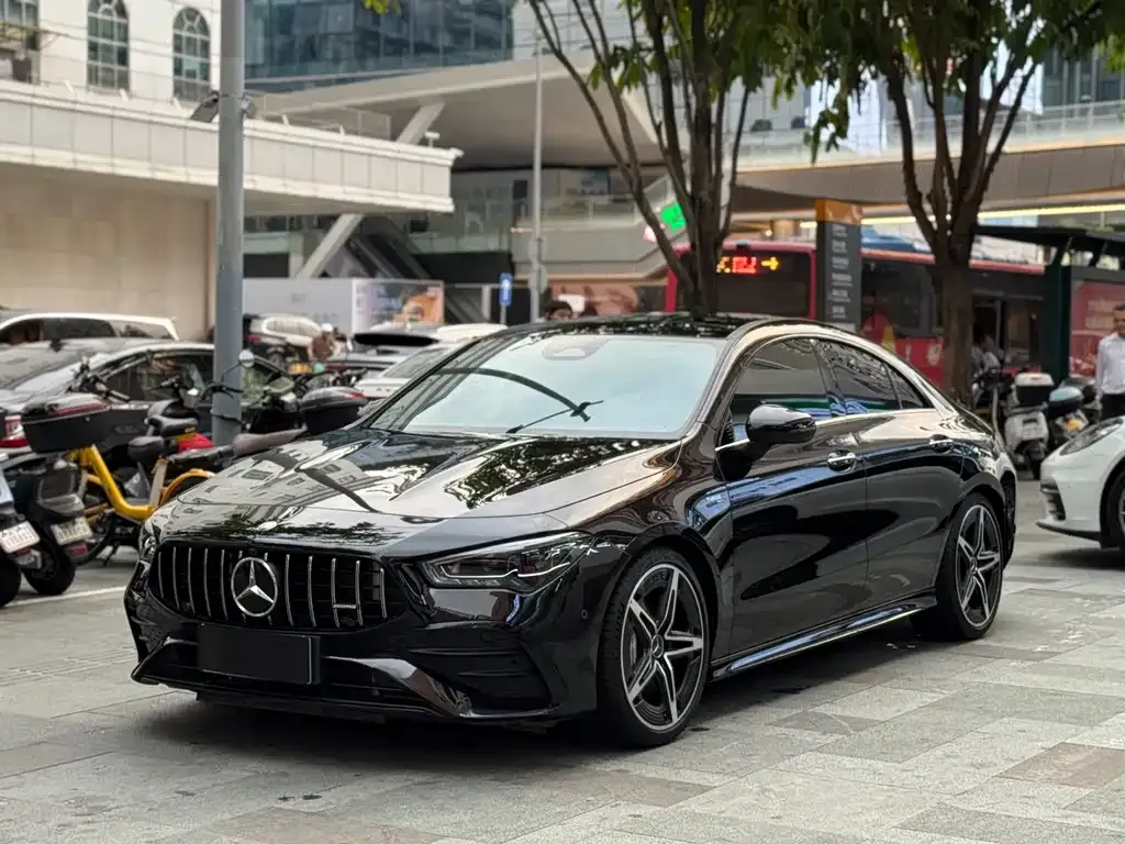 Mercedes-Benz CLA AMG — фото 1