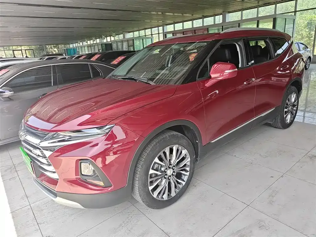 Chevrolet Blazer — фото 1