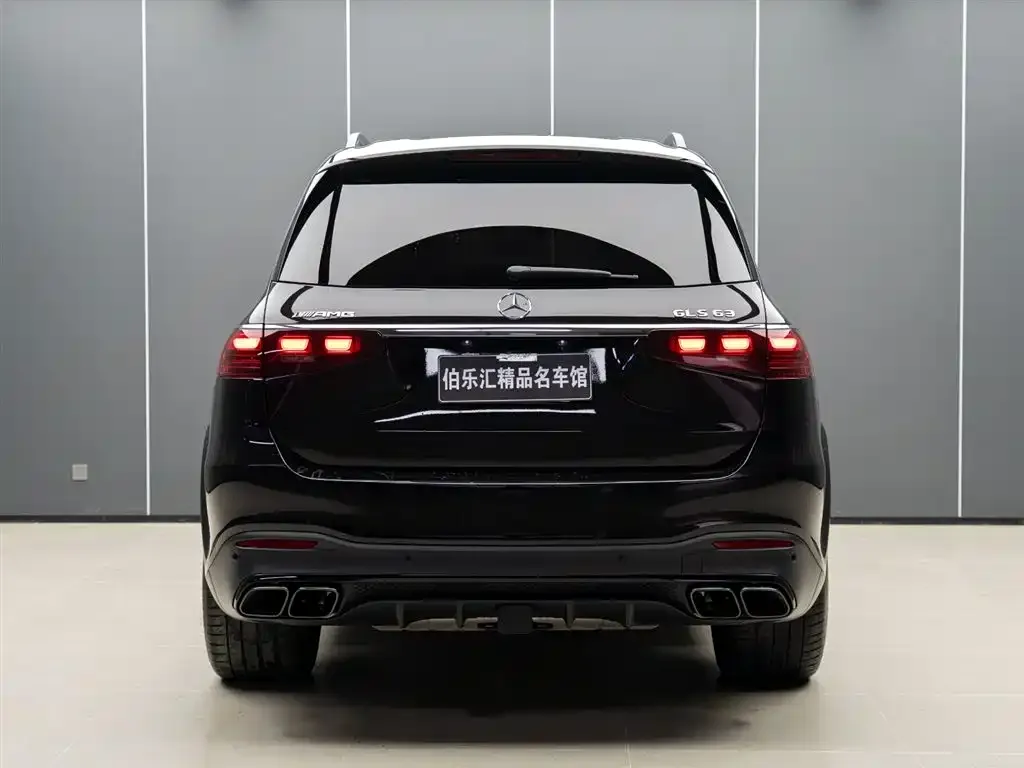 Mercedes-Benz GLS AMG — фото 5