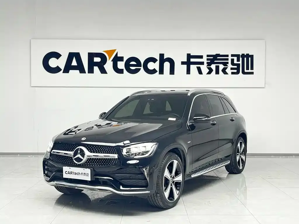 Mercedes-Benz GLC — фото 1