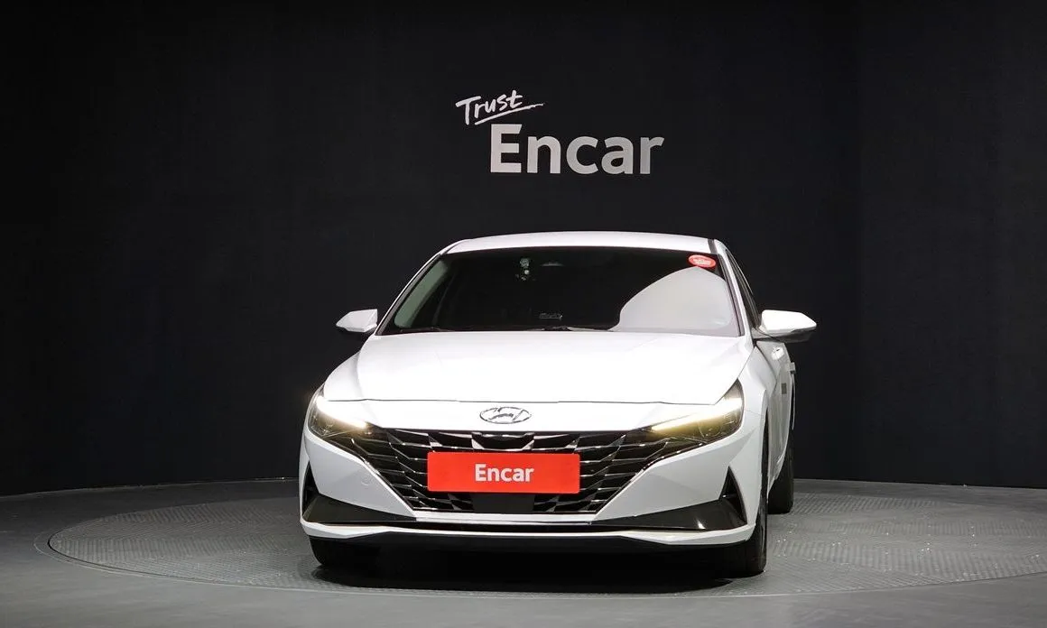 Hyundai AVANTE — фото 3