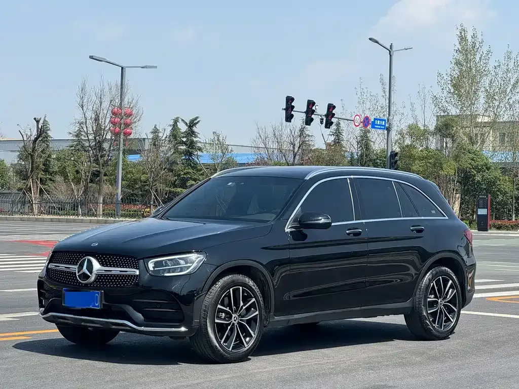 Mercedes-Benz GLC — фото 1