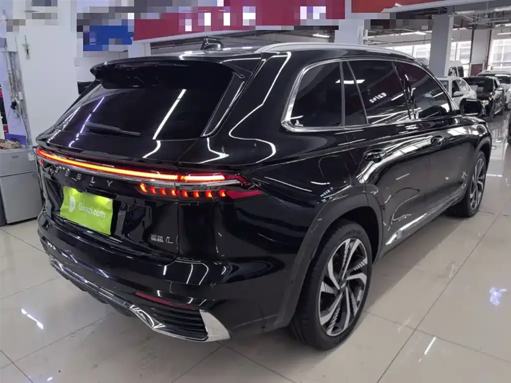 Geely Xingyue L — фото 6