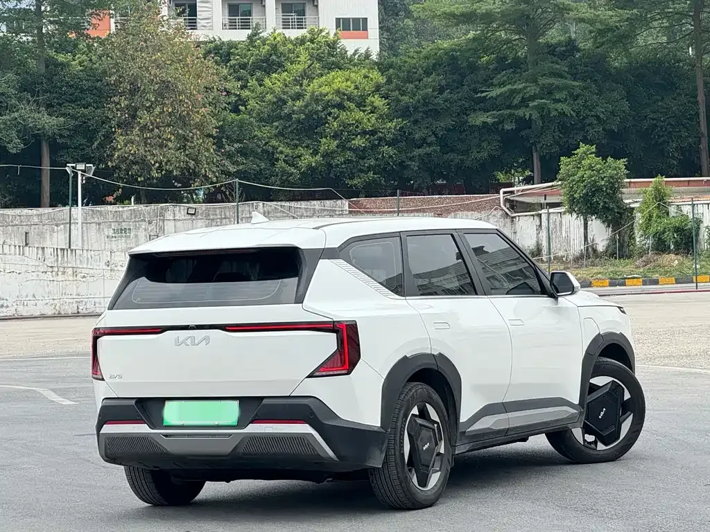 Kia EV5 — фото 7