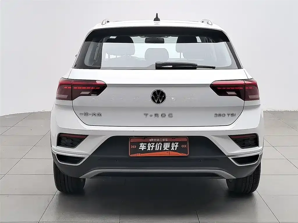 Volkswagen T-Roc — фото 2