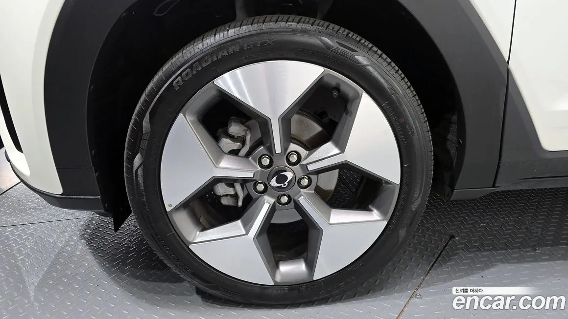 KG Mobility (Ssangyong) Torres — фото 10