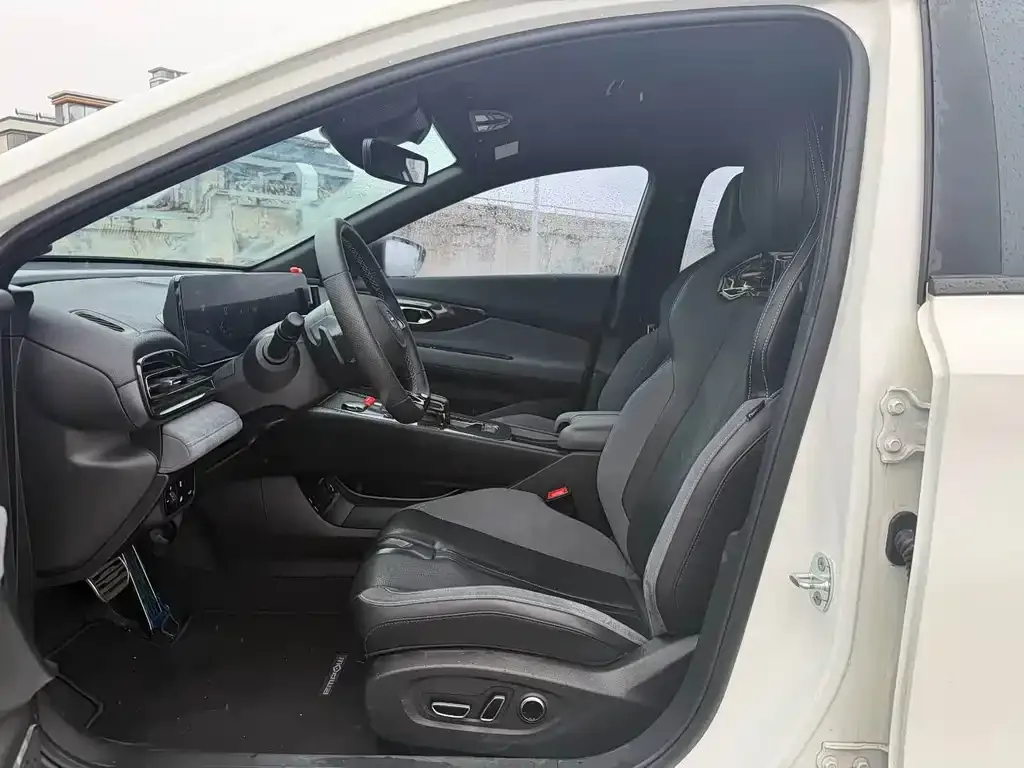 GAC Motor Shadow Leopard — фото 8