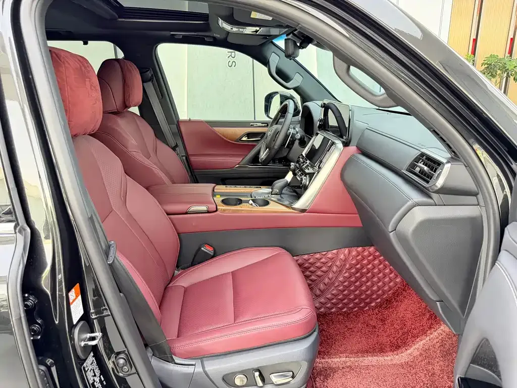 Lexus LX — фото 4