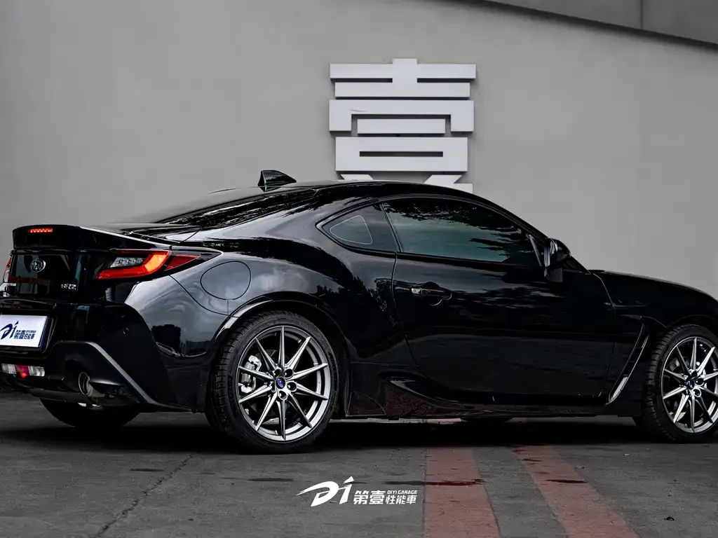 Subaru BRZ — фото 8