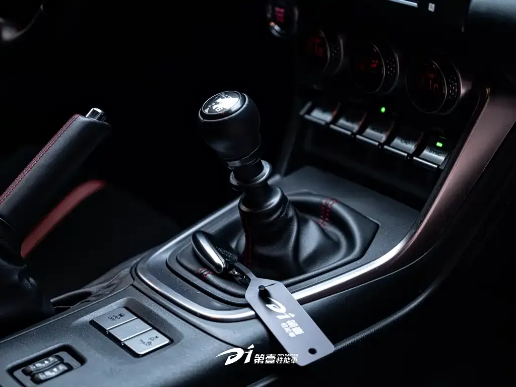 Subaru BRZ — фото 3
