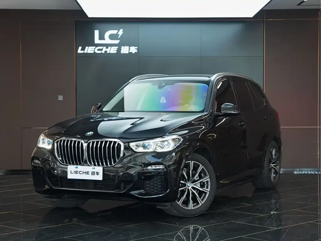 BMW X5 (Import) — фото 1