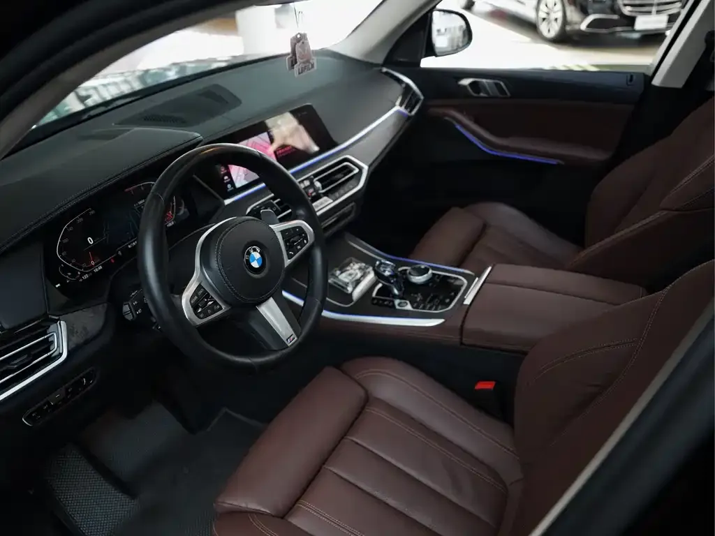BMW X5 (Import) — фото 9